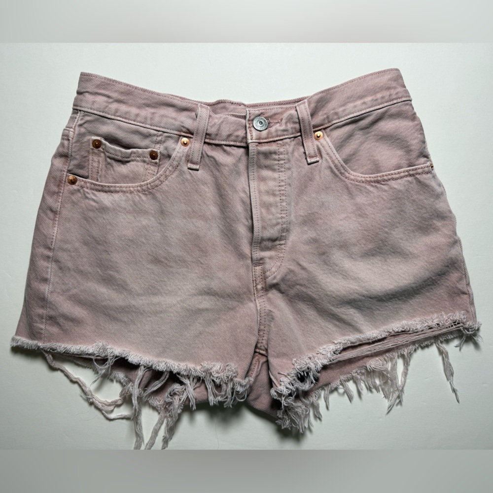 Levi's premium 501 blush pink cut off denim shorts raw hem highrise 26